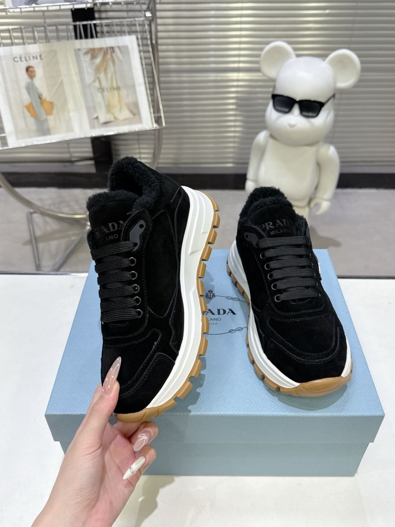 Pra*a sneakers